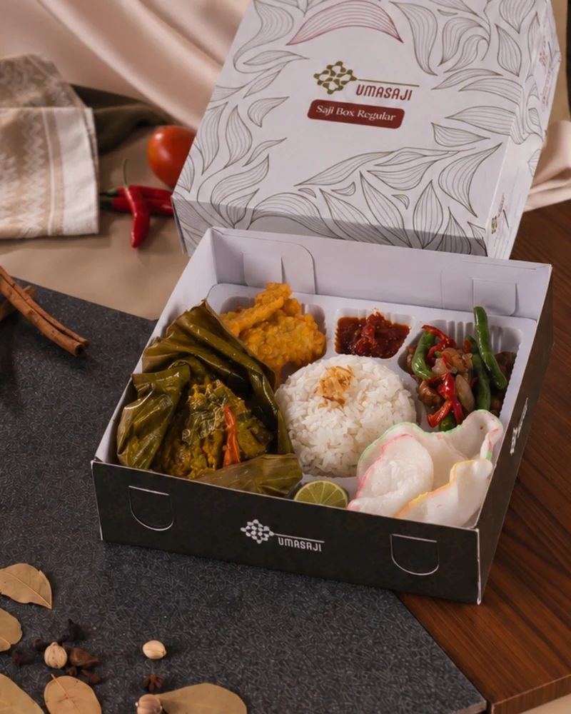 Nasi Ayam Pepes Kuning — Saji Box Reguler