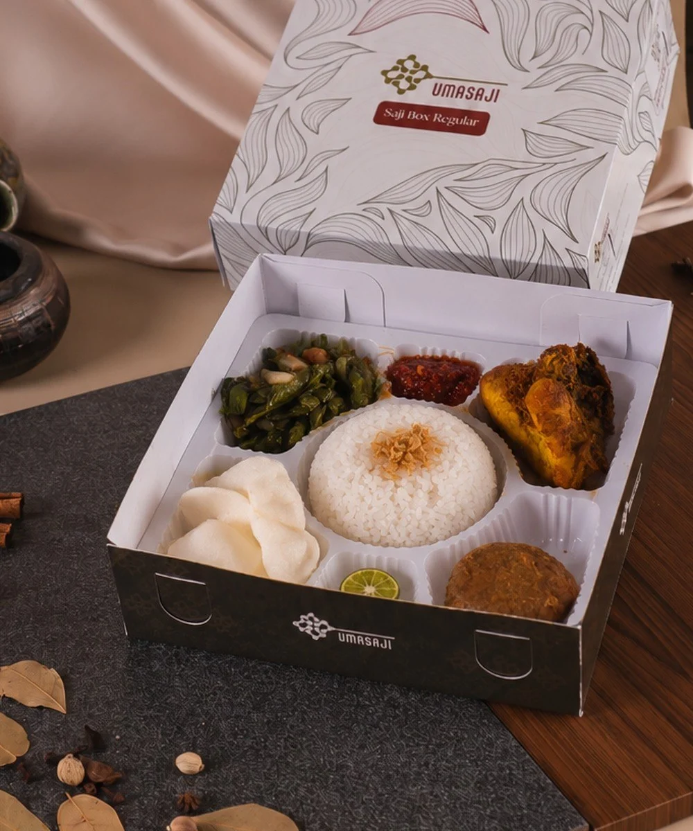 Nasi Ayam Serundeng — Saji Box Reguler