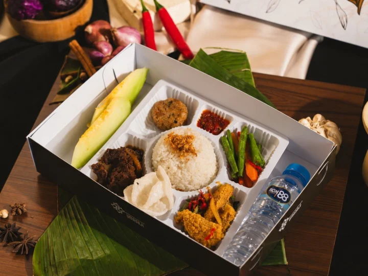 Nasi Bistik Sapi — Premium