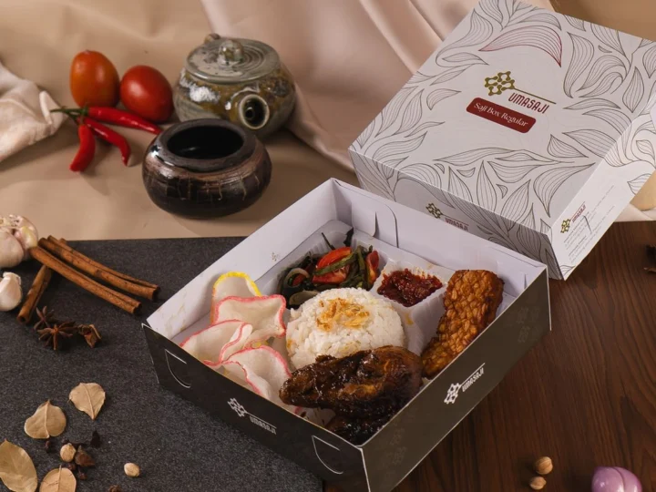 Nasi box Ayam Bakar Saji Box Reguler untuk meeting