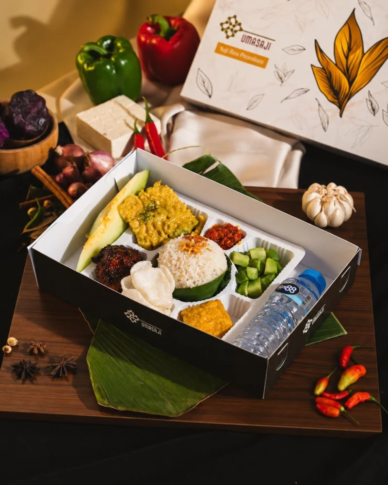 Nasi Liwet Ayam Bakar — Saji Box Premium